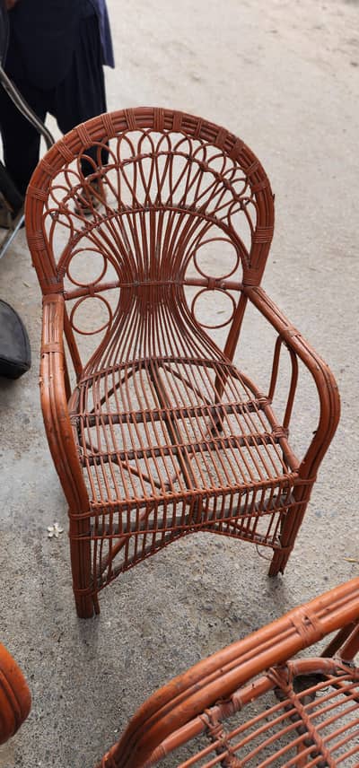 20 chairs for sell per chair 1500