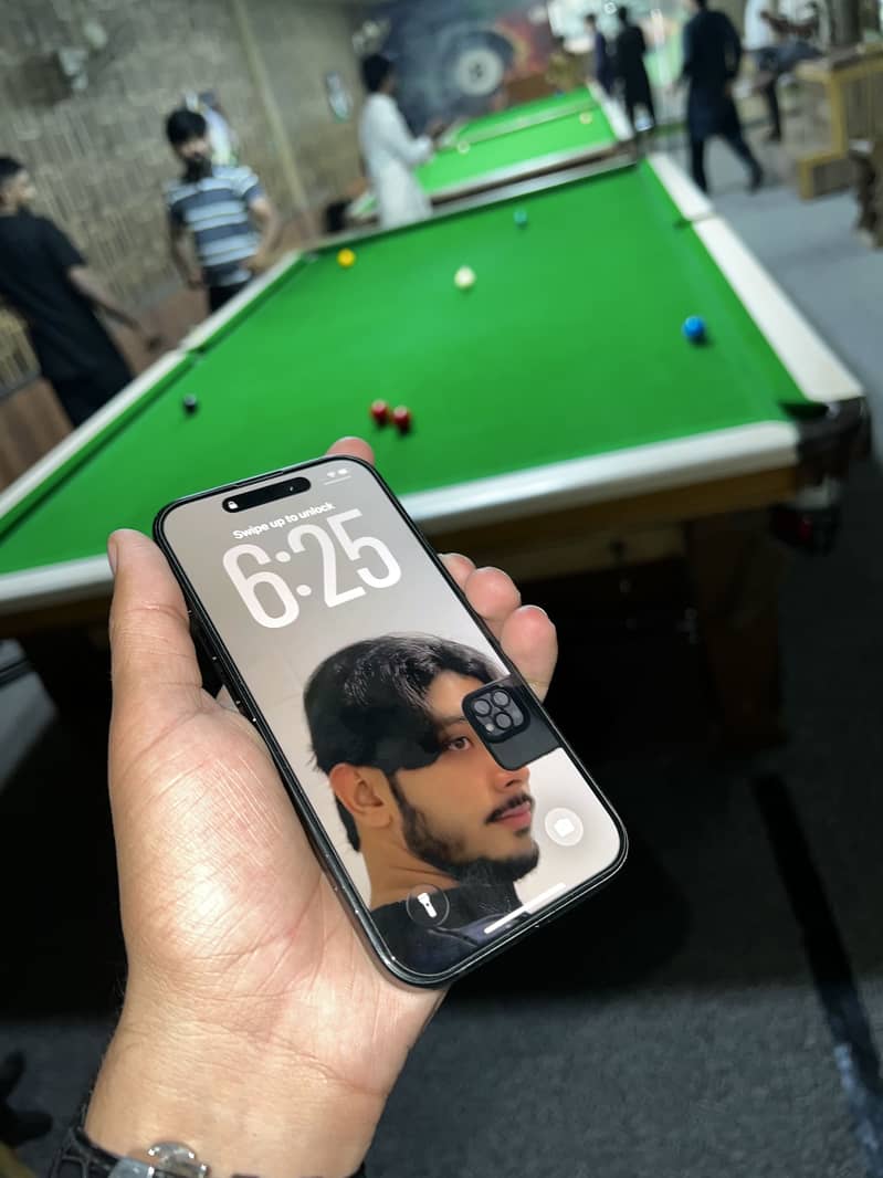 iPhone 15 0