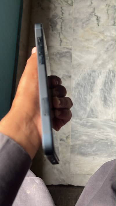 iPhone 13 Jv