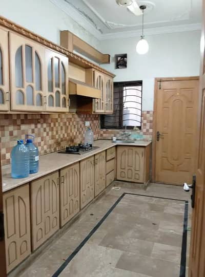 G 13 7 MARLA HOUSE UPAR POTION AVAILABLE FOR RENT