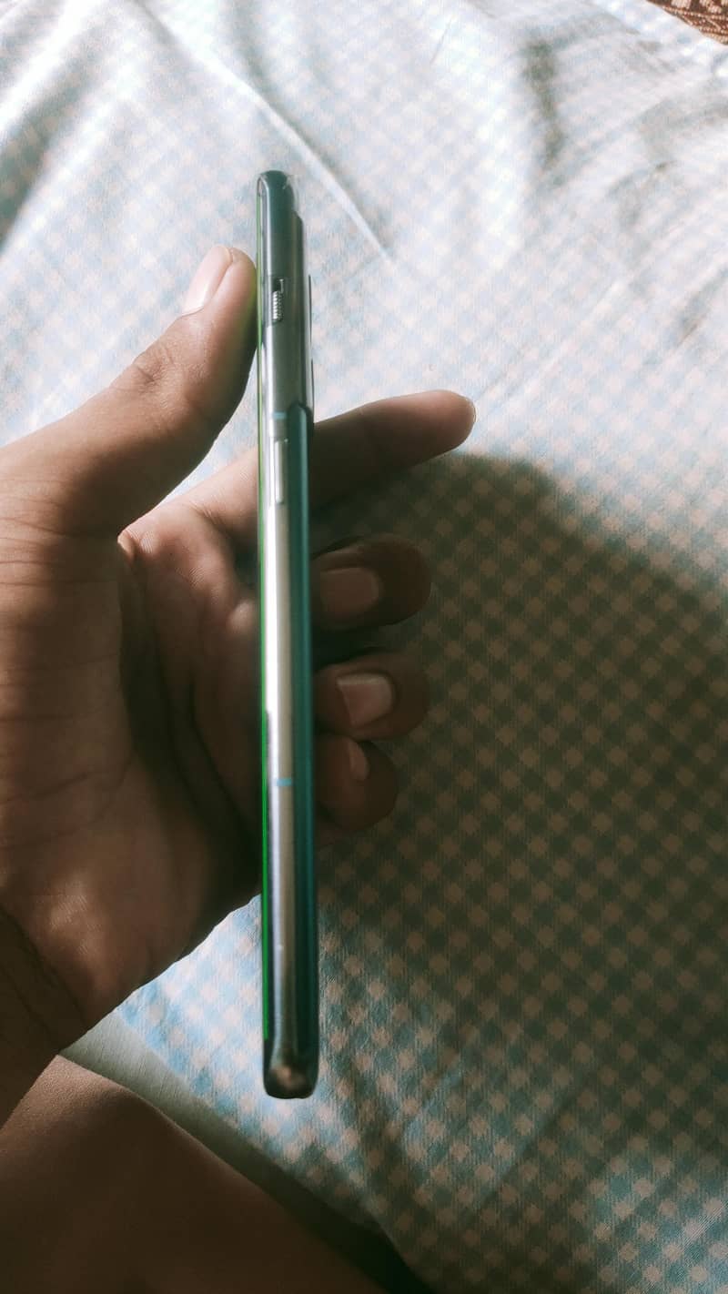 One Plus 10 Pro 1