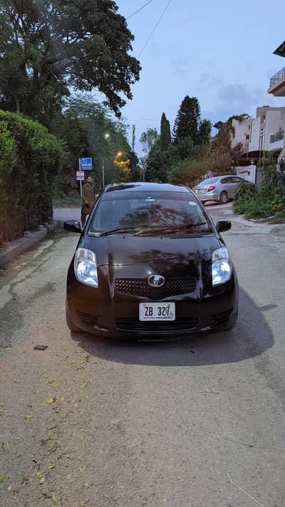 Toyota Vitz 2007