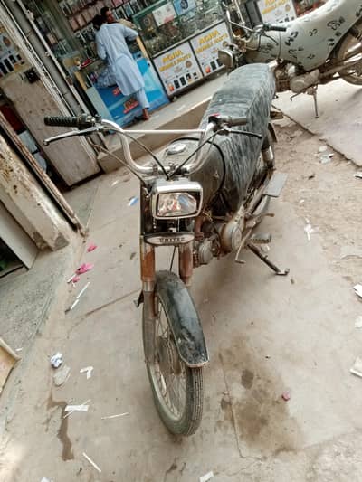 I am selling super star motor cycle