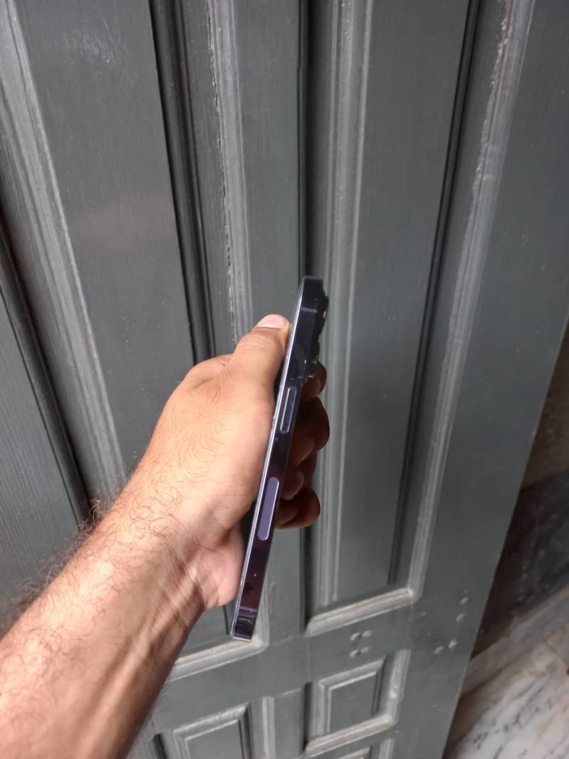 Iphone 14 pro 2