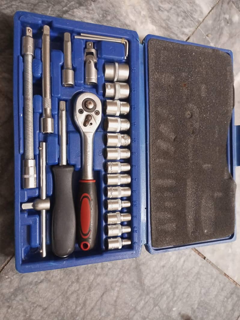 MLG TOOLS socket tool set 46pcs 2