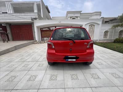 Toyota Vitz 1990