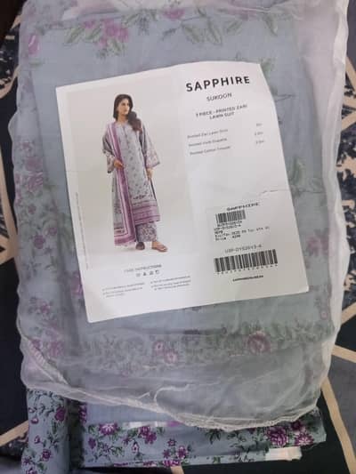 Saphire sukooon 3 piece Printed Zari Lawm Suit