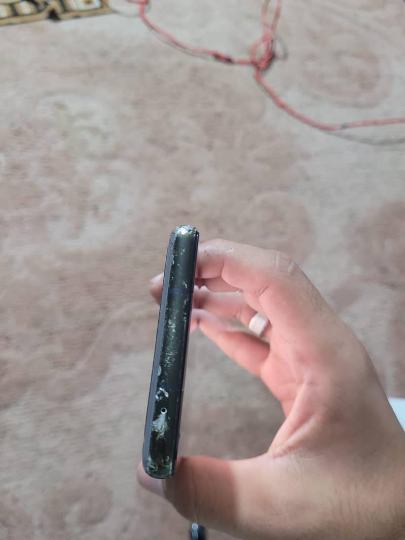 Google Pixel 6a 4