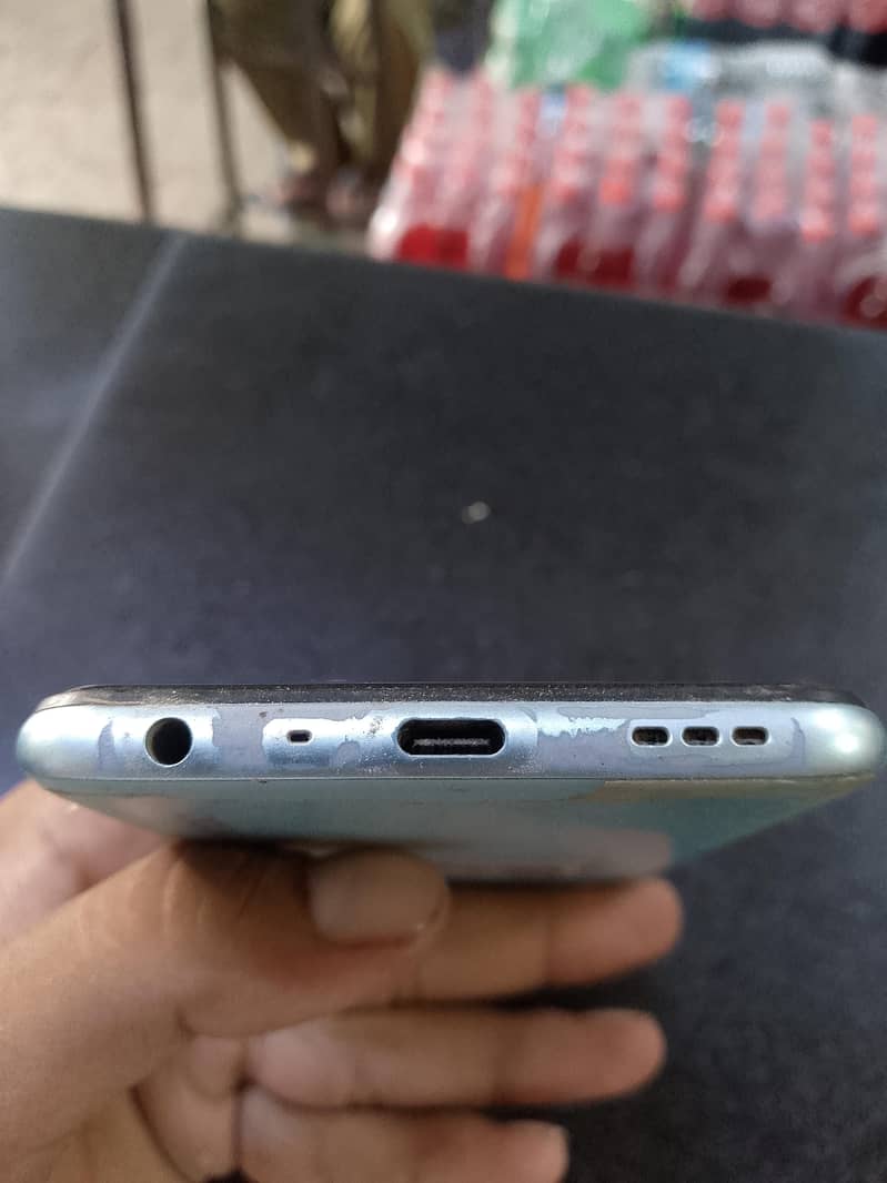 OPPO A76 4