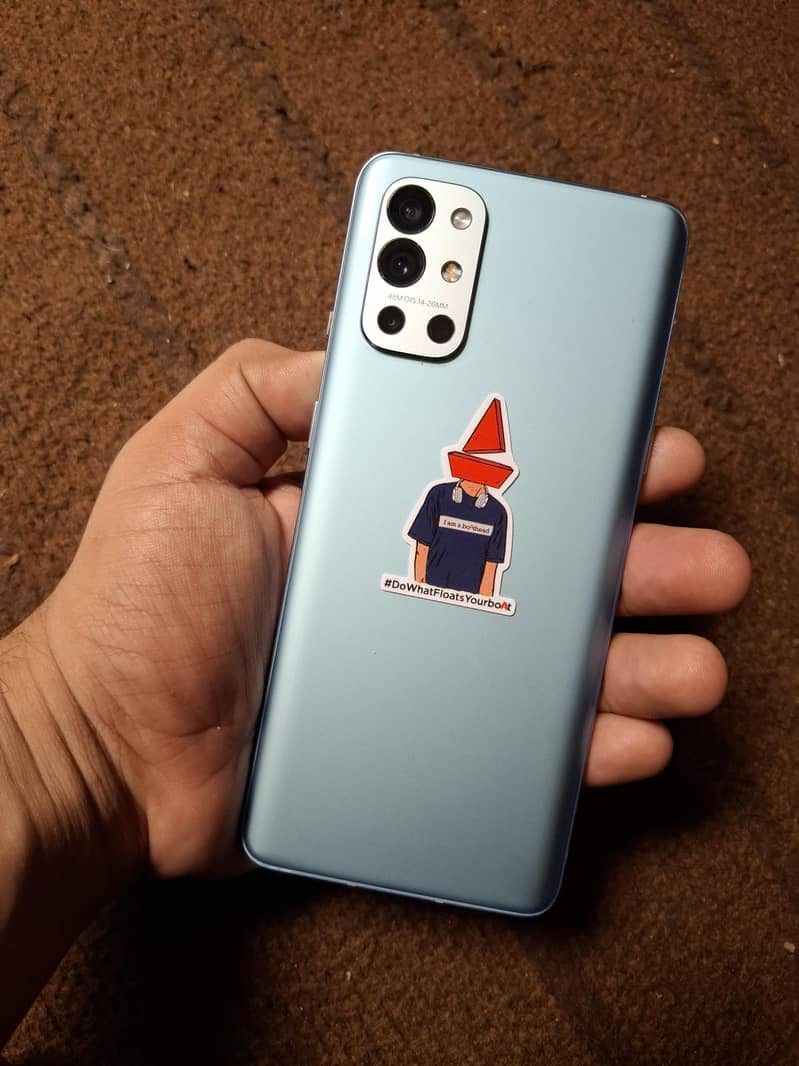 One Plus 9R 4
