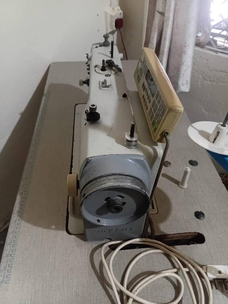 singer machine 7