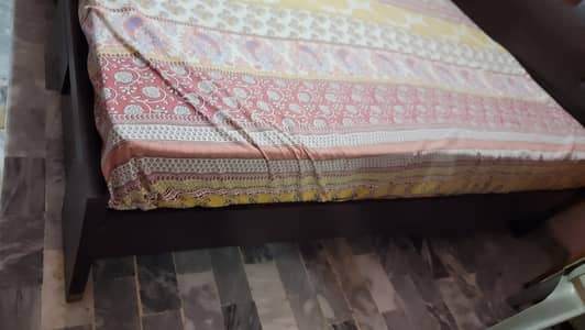 Doubble bed with good condition