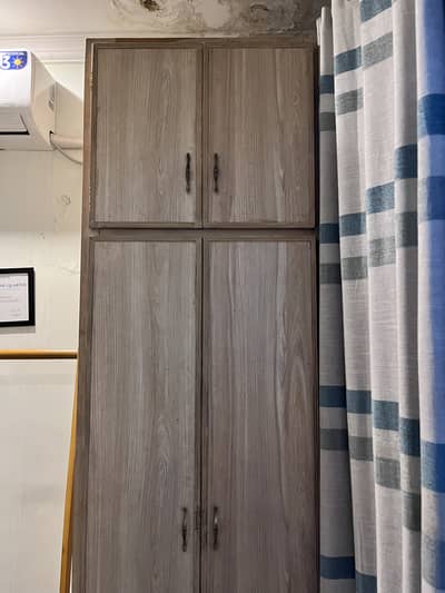 Wooden plywood Wardrobe