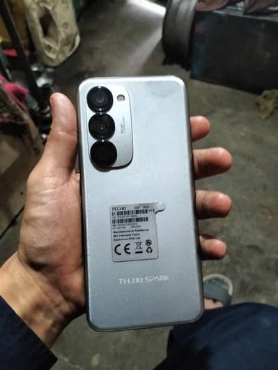 Tecno spark 40 pro plus 8 256
