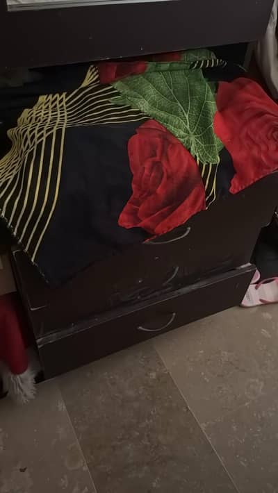 dressing table