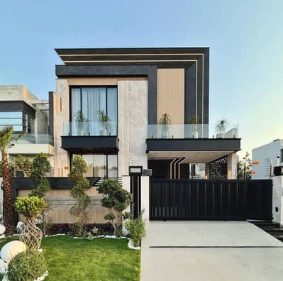 10 Marla Modern House For Rent In Bahria Town
