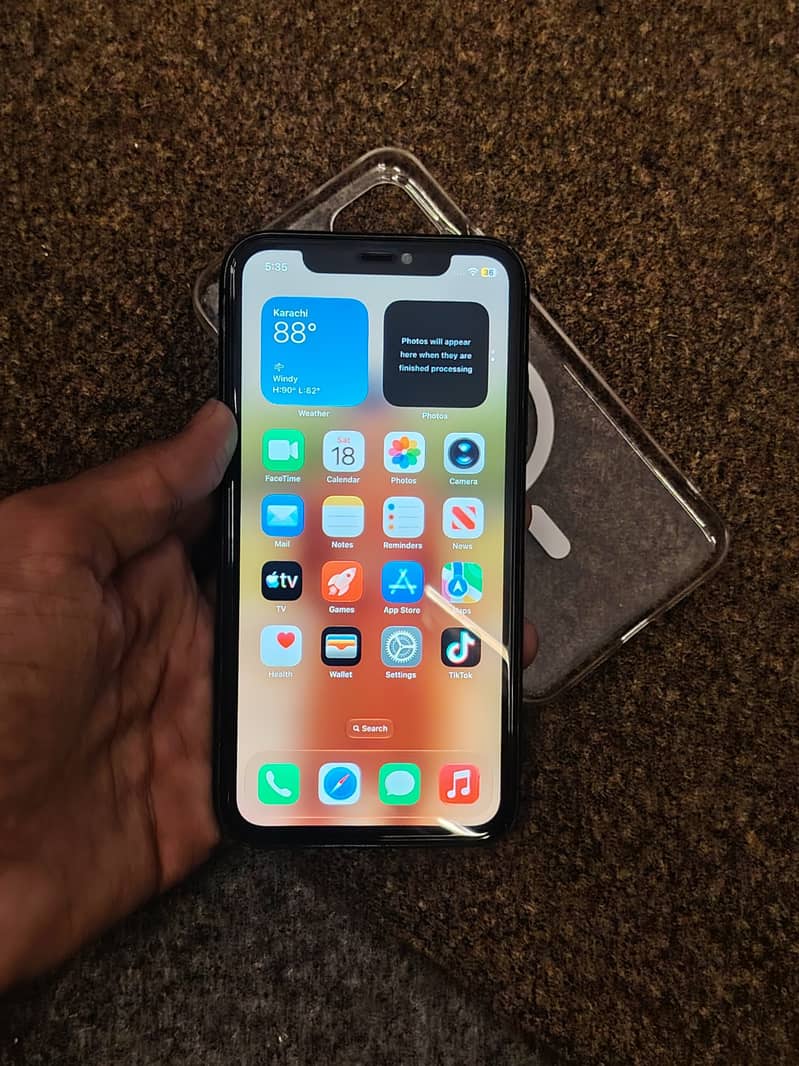 Iphone 11 4