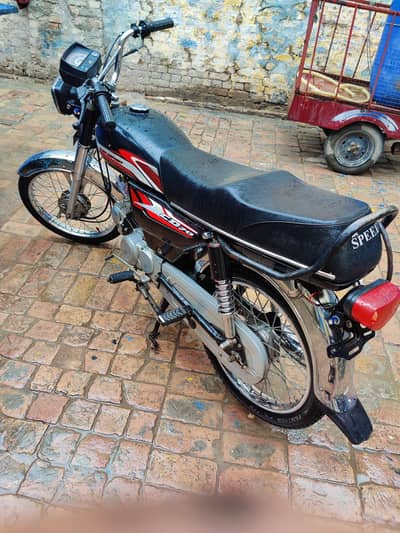 hi speed bike 2021 model jenvein saman bhe sath ha all documents clear