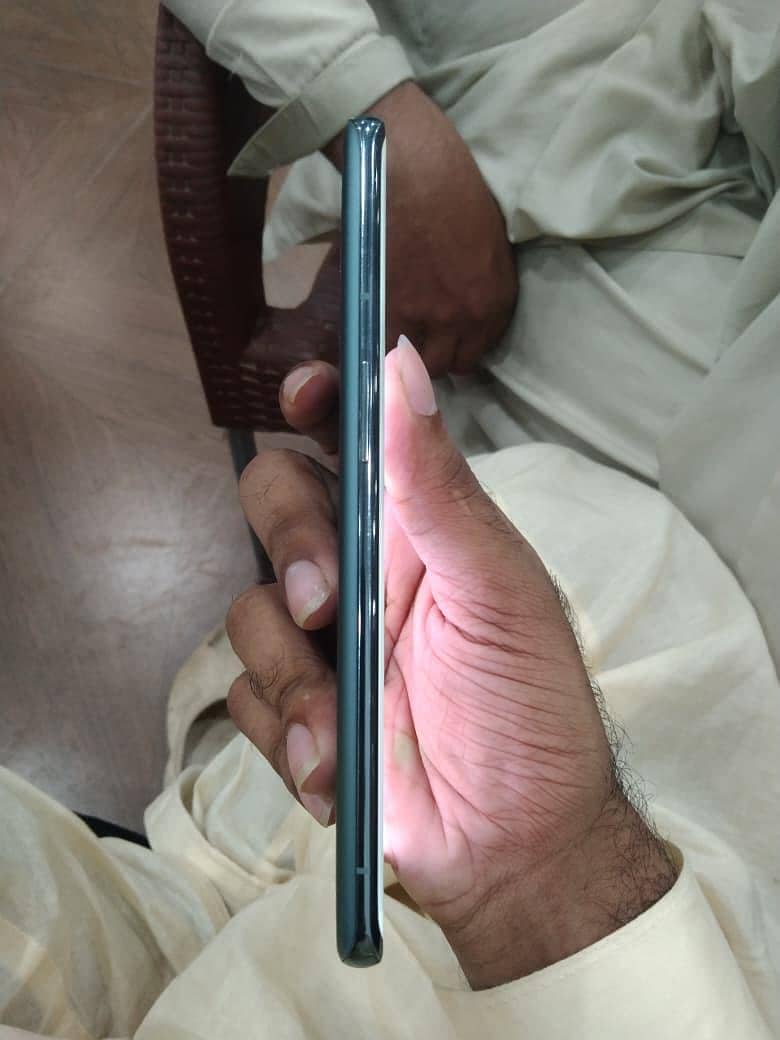 One Plus 9 Pro 1