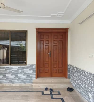 G 13 7 MARLA HOUSE AVAILABLE FOR SALE