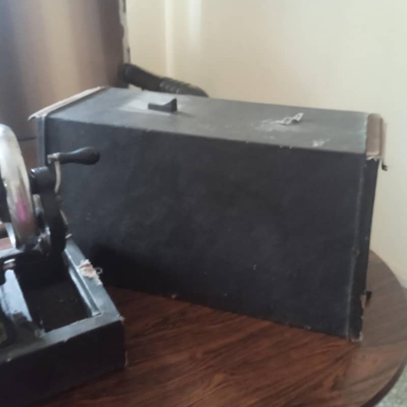 sewing machine used 1