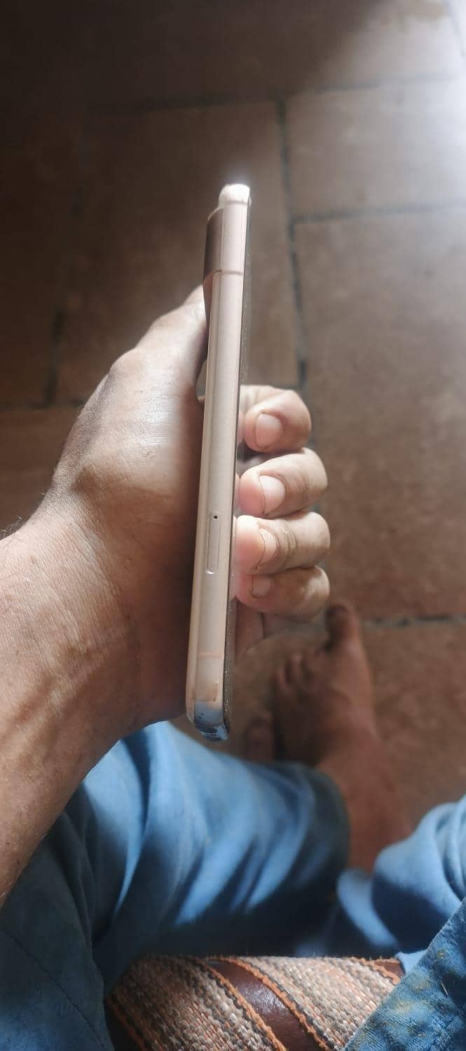 Google Pixel 8 1