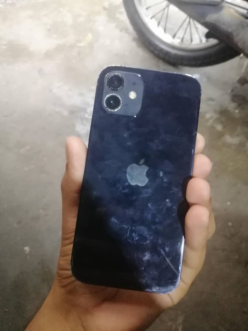 Apple iPhone 12 0