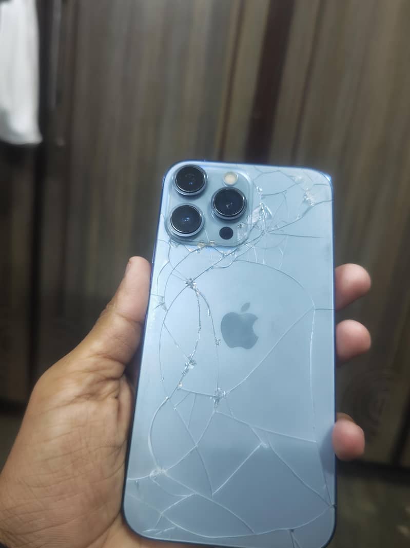Apple iPhone XR 1