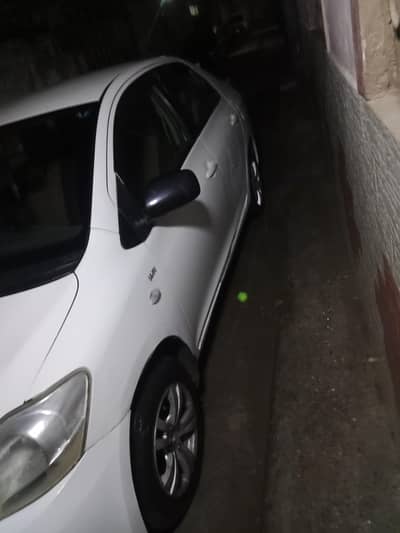 Toyota Belta 2012