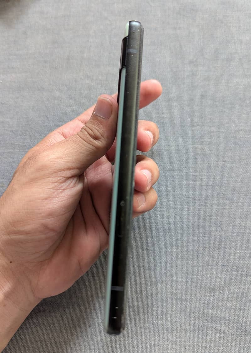 Google Pixel 6a 3