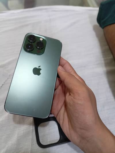 Apple iPhone 13 Pro factory unlock