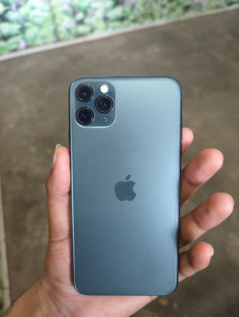 Apple iPhone 11 Pro Max 0