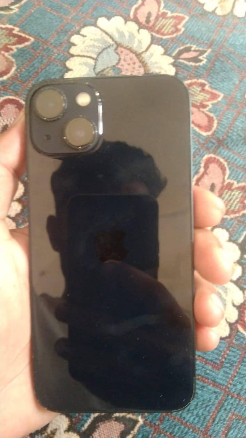 Apple iPhone 13 1