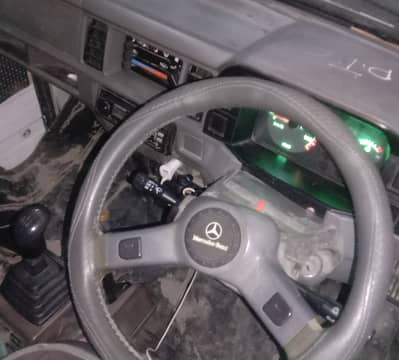 2006 model 1000cc Japan finger frint by hand coler white 80parsant