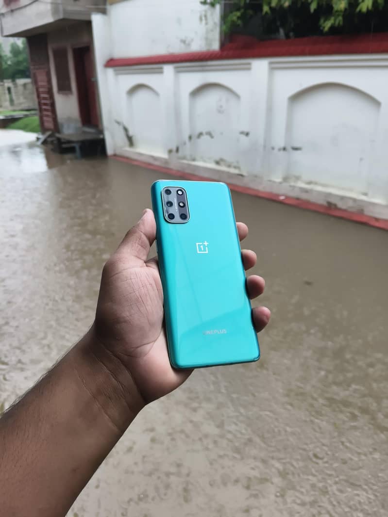 One Plus 8T 0