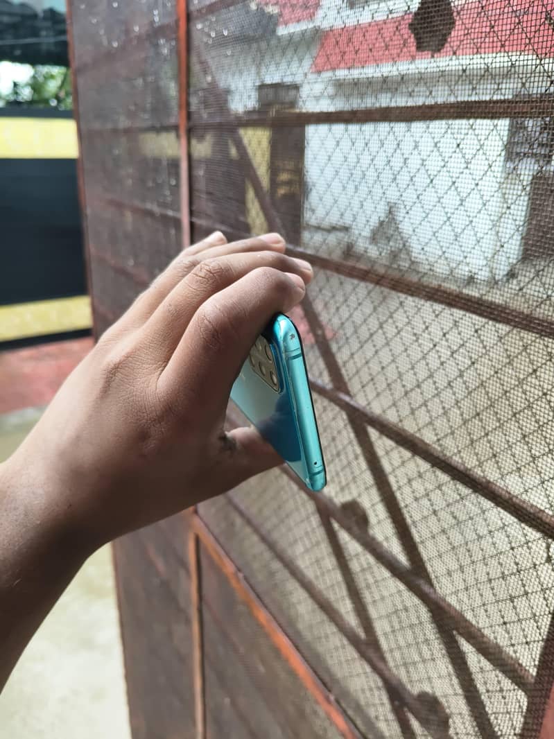 One Plus 8T 5