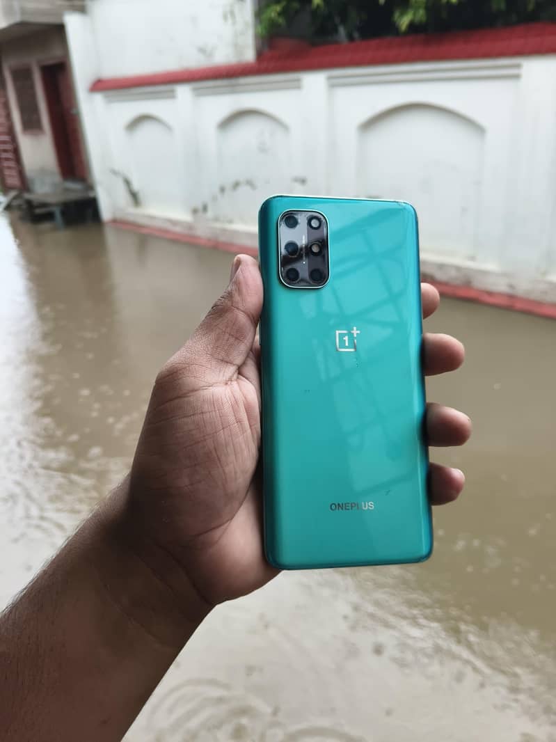 One Plus 8T 6