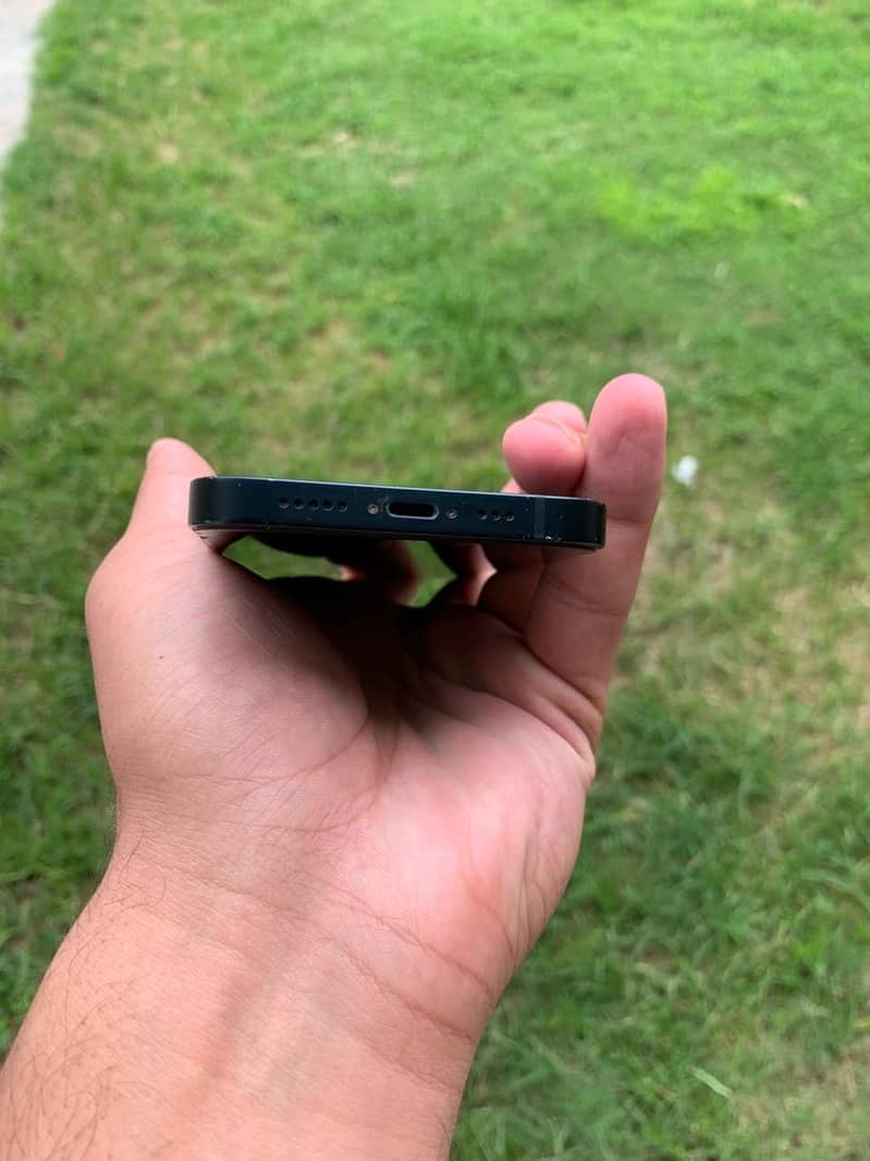 Apple iPhone 14 6