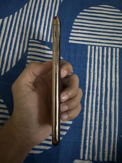 iPhone 11 pro 256 GB PTA approved
