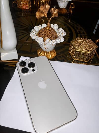 Apple iPhone 13 Pro Gold Colour JV