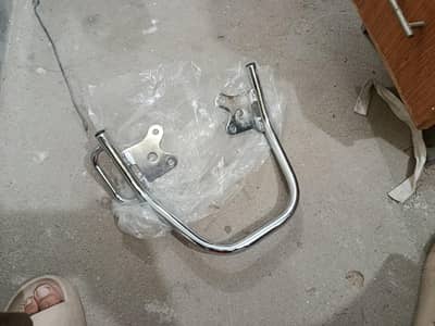 Honda Pridor back/ Tail stand / Handle