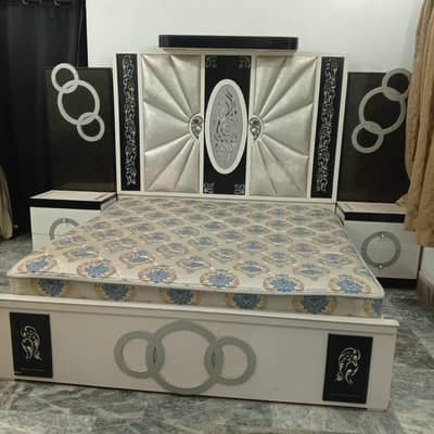 King Size Bed, Deco Bed,