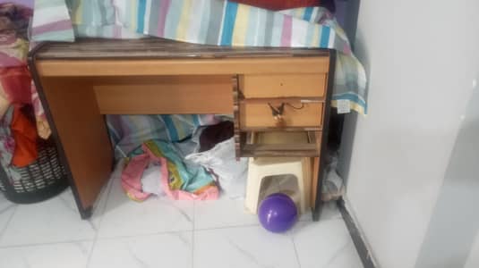 study table