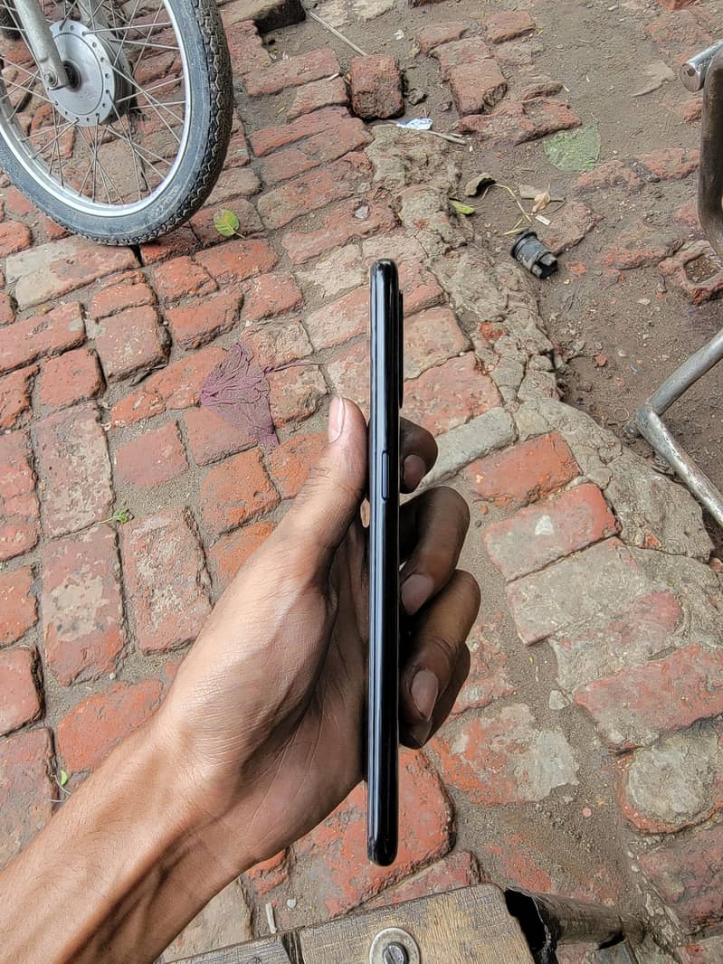 OPPO A31 2