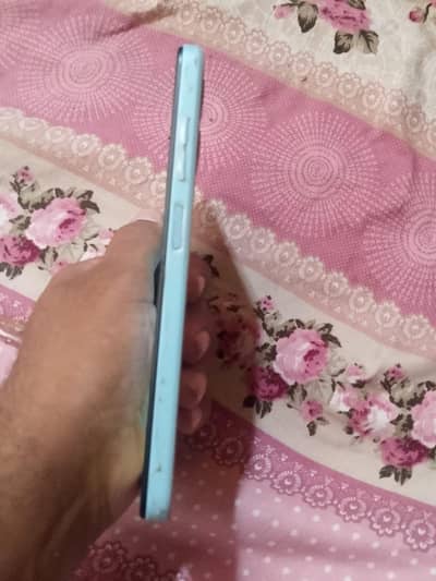 Oukitel C36