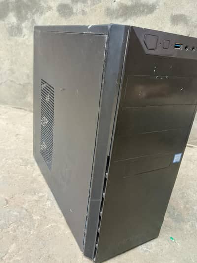 Gaming PC i3 8th Gen/Rx 550 4GB | 8GB DDR4 RAM | 128GB SSD + 500GB HDD