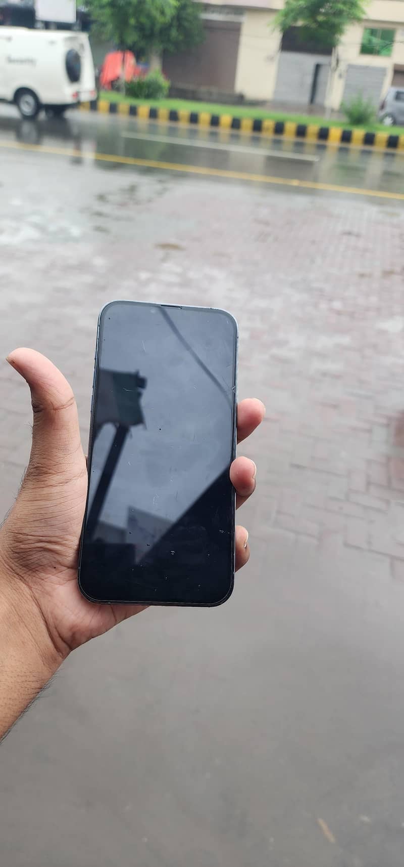 Apple iPhone 13 Pro Max 2