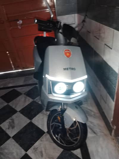 bilkul new scooty hai