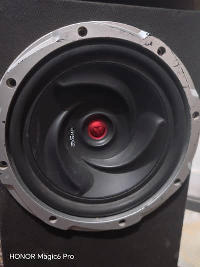 Kenwood woofer with moseft amp