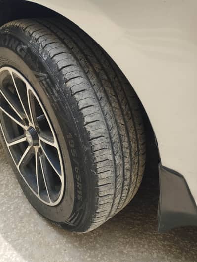 04 used Tyres 195/65/R15